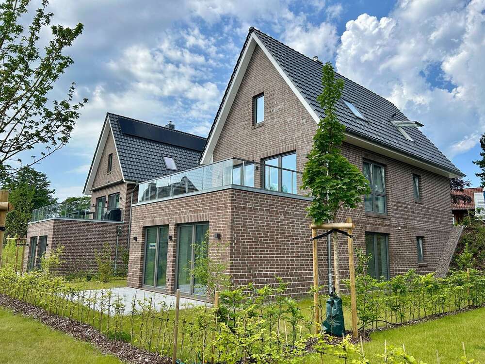 Thumbnail-Haus zum Kaufen in Varel 759.000,00 € 170 m²