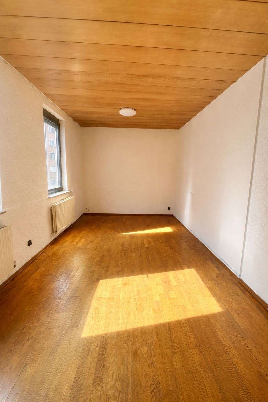 Thumbnail-Wohnung zum Mieten in Stuttgart 600,00 € 15.88 m²
