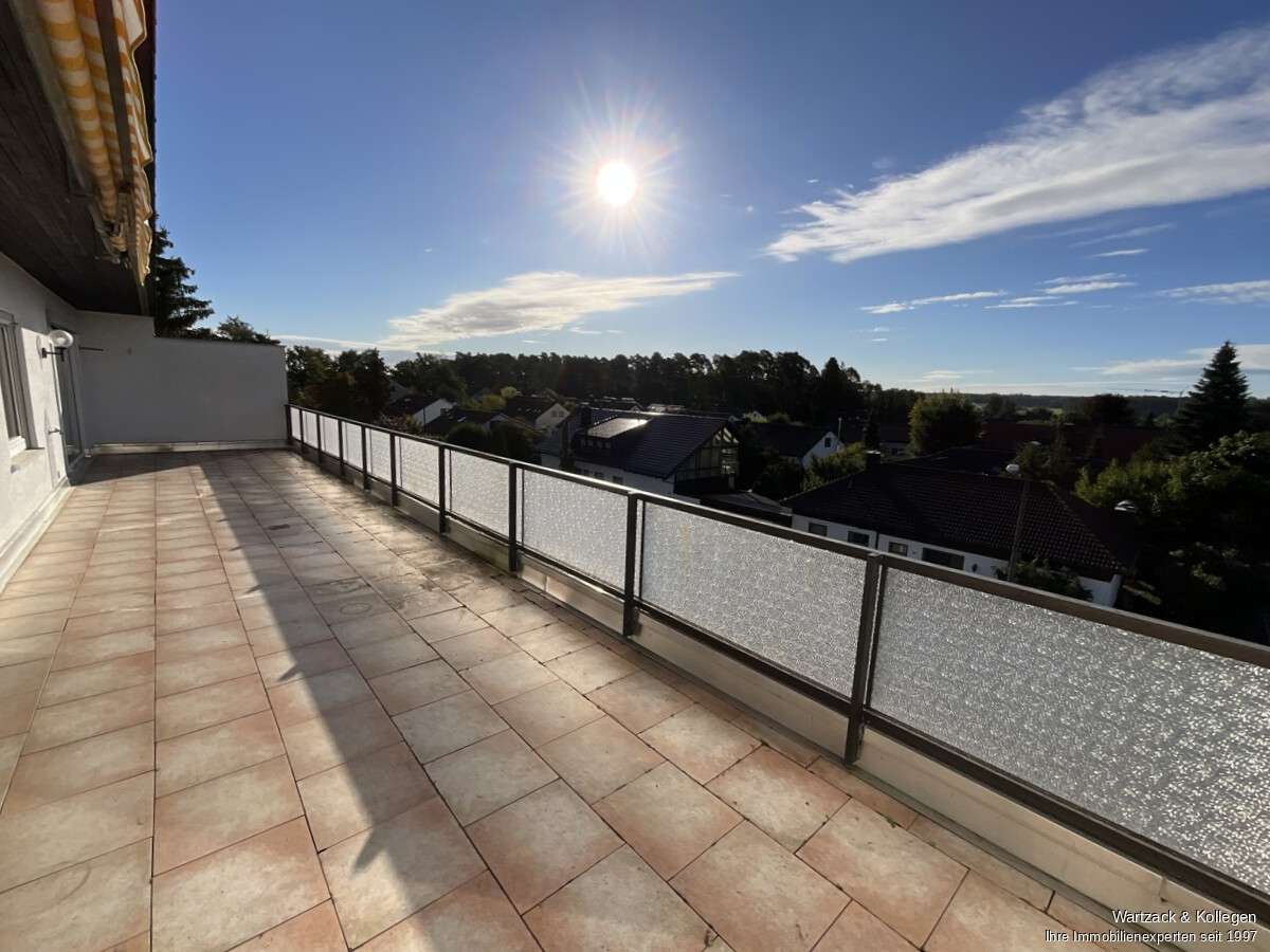 Thumbnail-Wohnung zum Kaufen in Wendelstein Großschwarzenlohe 355.000,00 € 119.68 m²