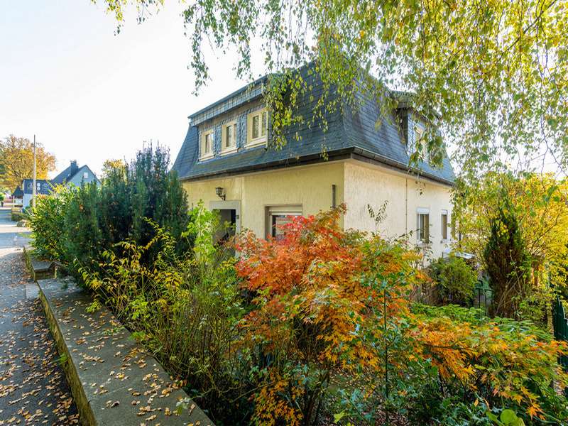 Thumbnail-Haus zum Kaufen in Bergneustadt 385.000,00 € 234 m²