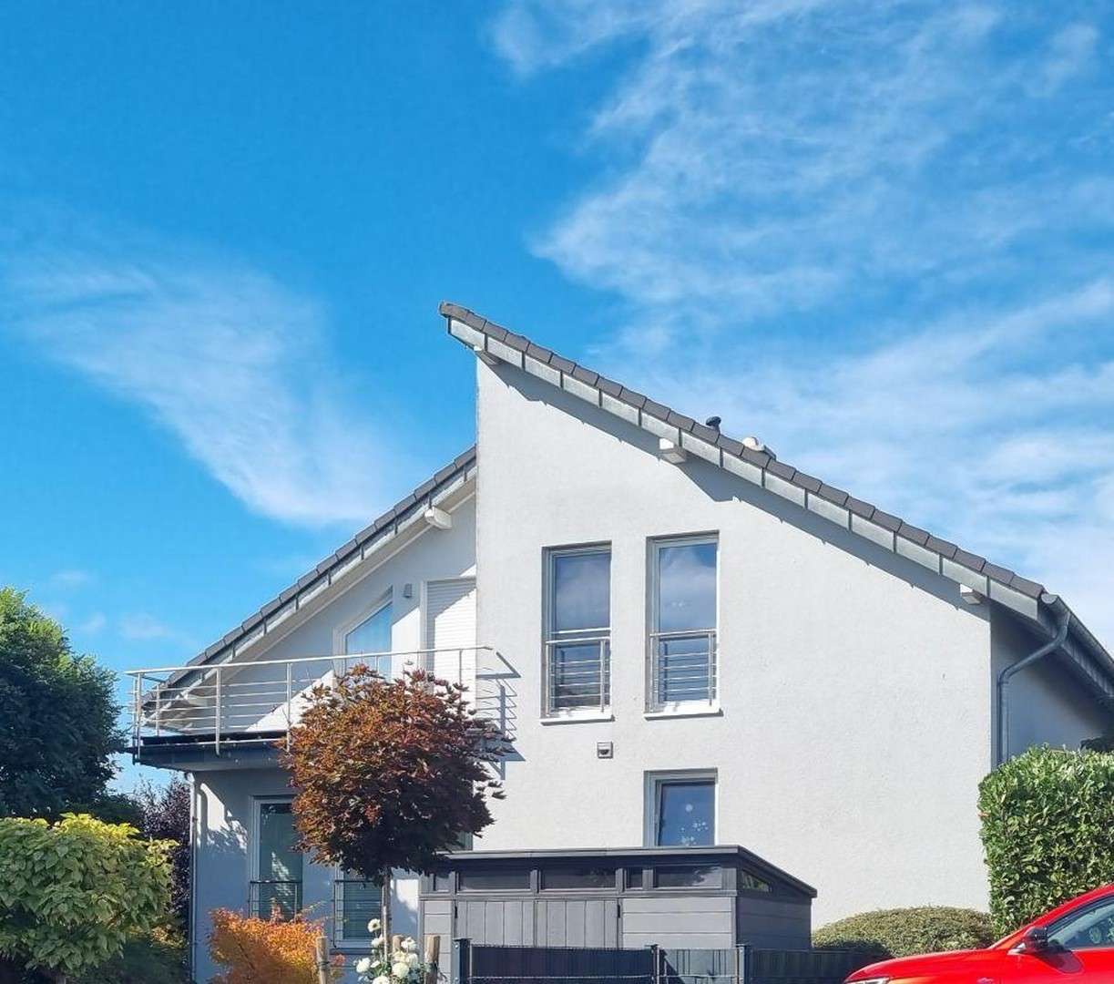 Thumbnail-Haus zum Kaufen in Lohmar 830.000,00 € 260 m²