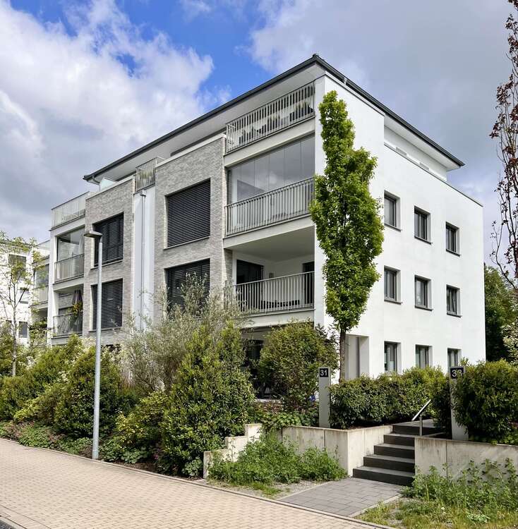 Thumbnail-Wohnung zum Mieten in Detmold 1.680,00 € 126.5 m²