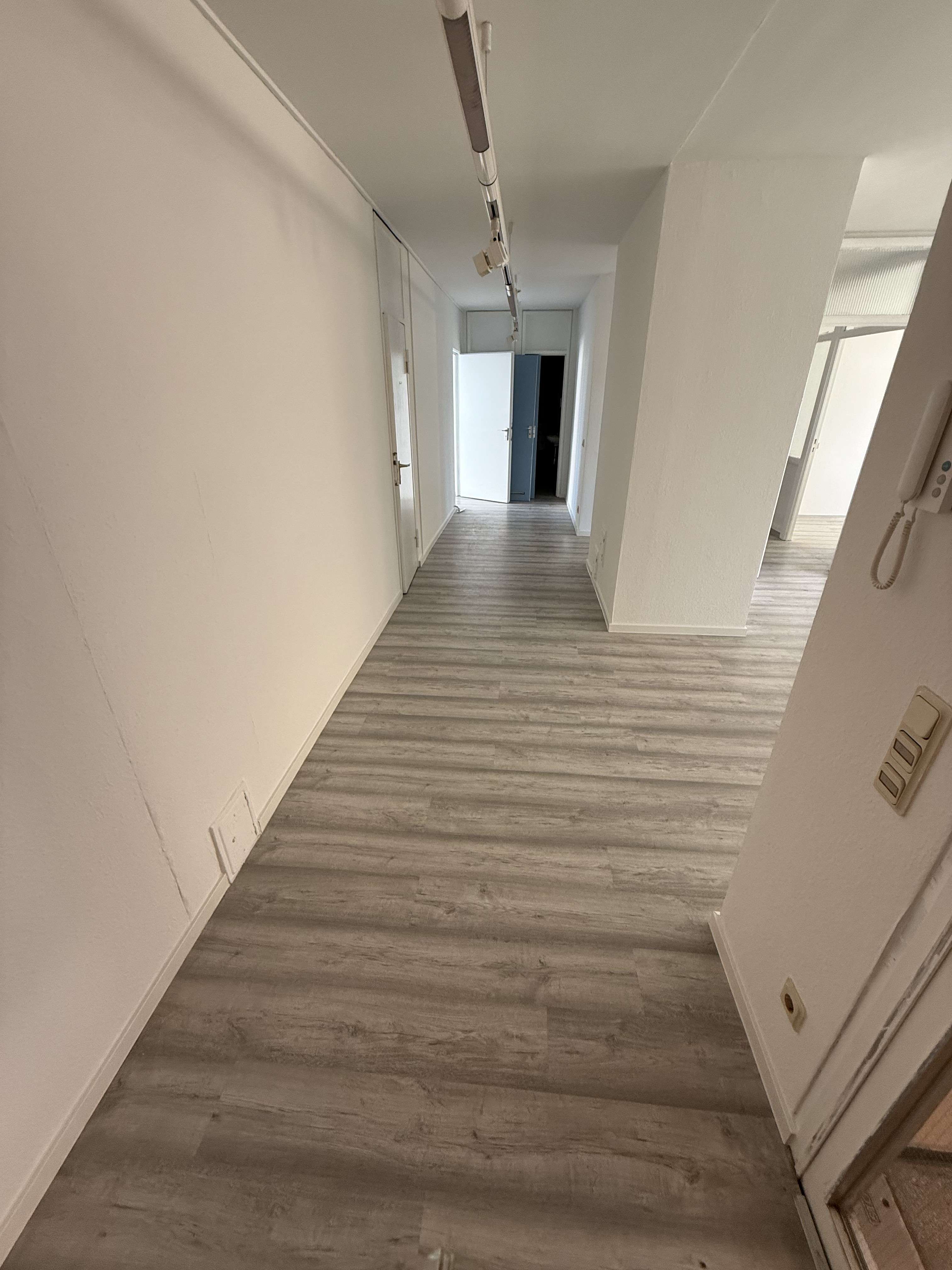 Thumbnail-Büro in Ludwigshafen am Rhein 1.232,00 € 112 m²