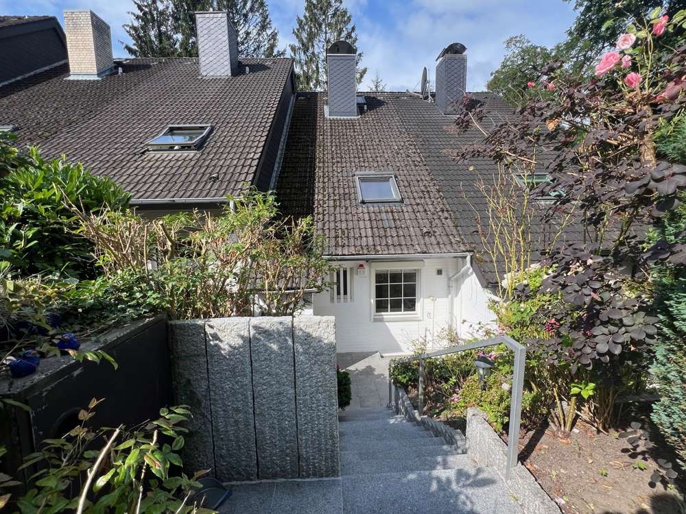 Thumbnail-Haus zum Kaufen in Hamburg-Eißendorf 439.000,00 € 140 m²