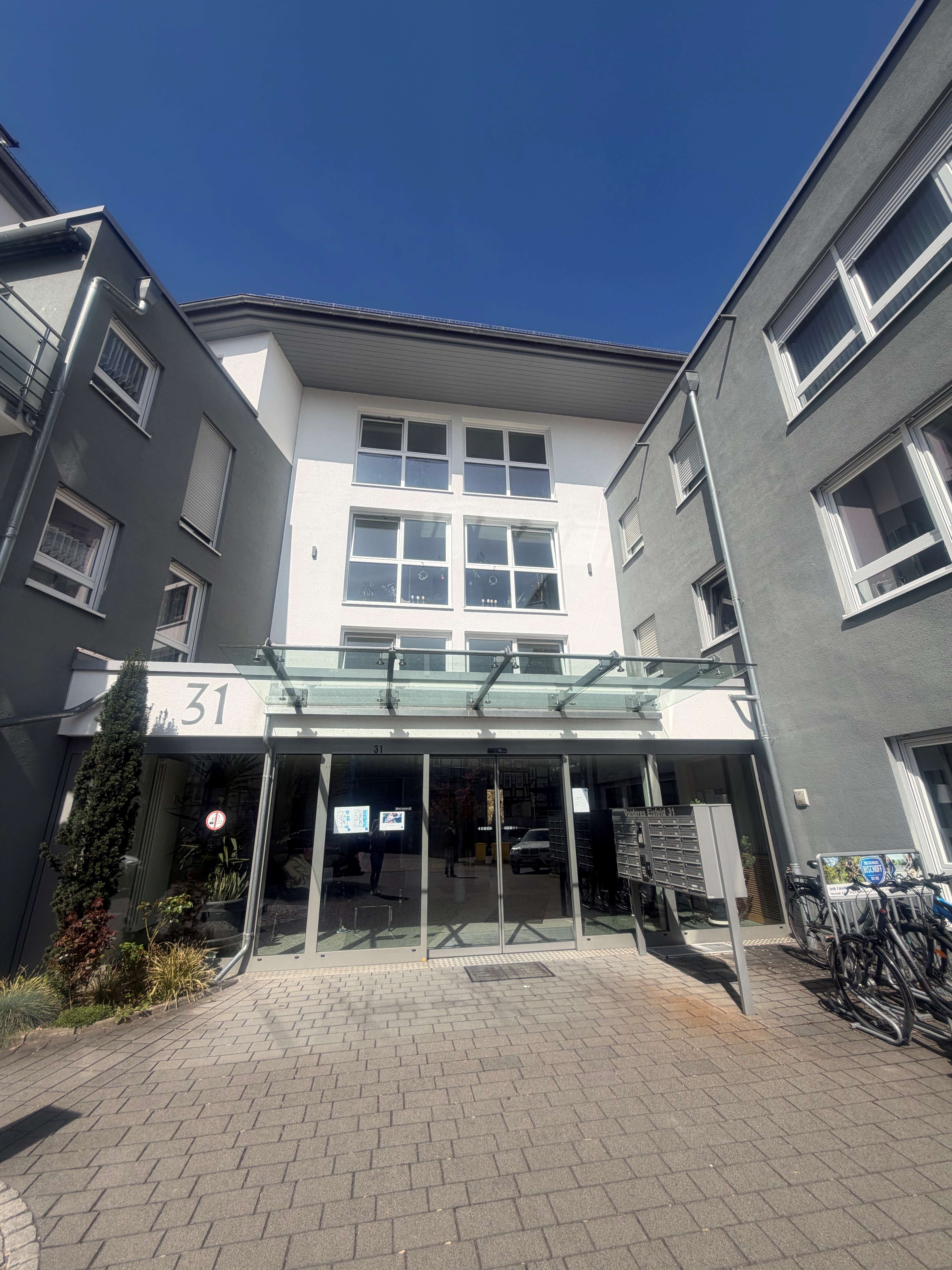 Thumbnail-Büro in Melsungen 3.400,00 € 310 m²