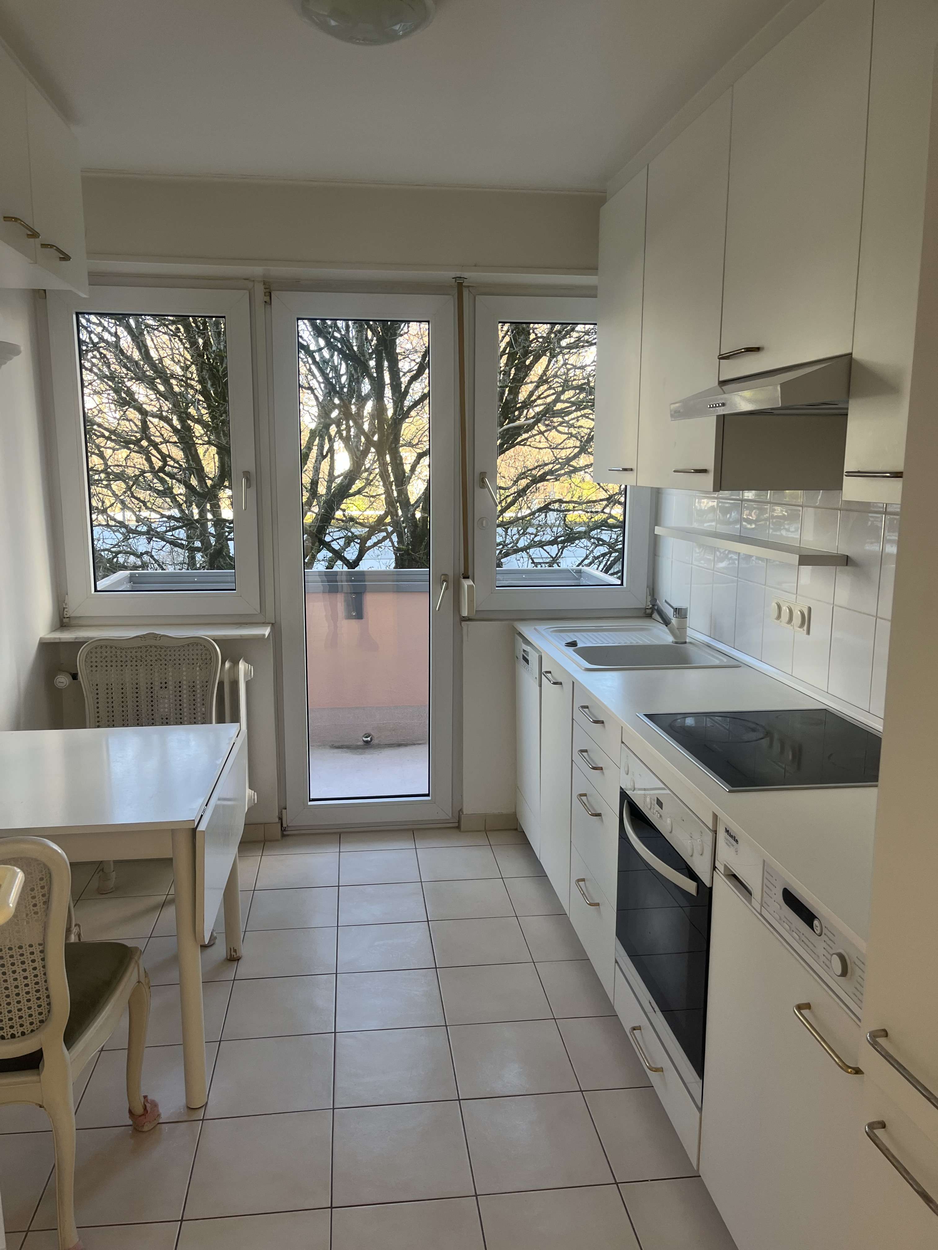 Thumbnail-Wohnung zum Mieten in Heidelberg 1.650,00 € 105 m²