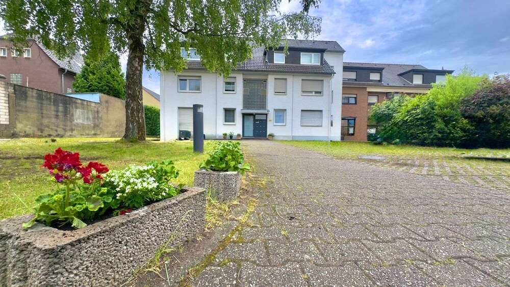 Thumbnail-Wohnung zum Kaufen in Wesseling 205.000,00 € 61 m²