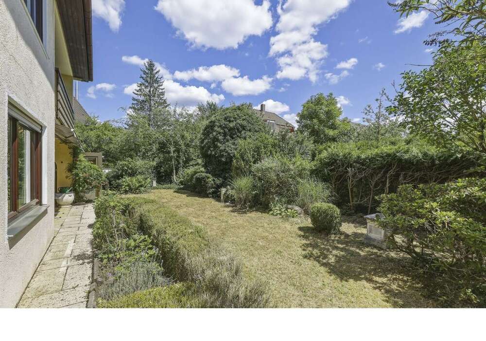 Thumbnail-Haus zum Kaufen in München 1.700.000,00 € 155.73 m²