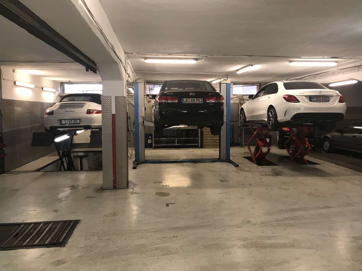 Thumbnail-Halle in Stuttgart 800,00 € 70 m²