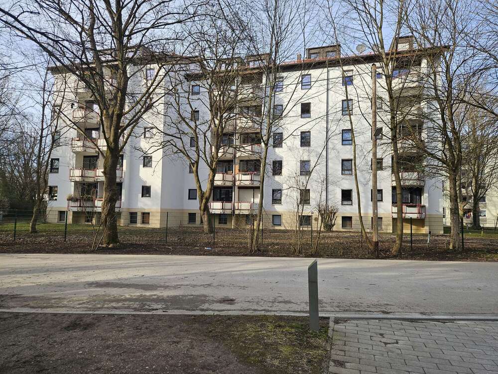Thumbnail-Wohnung zum Kaufen in München 399.000,00 € 60.81 m²