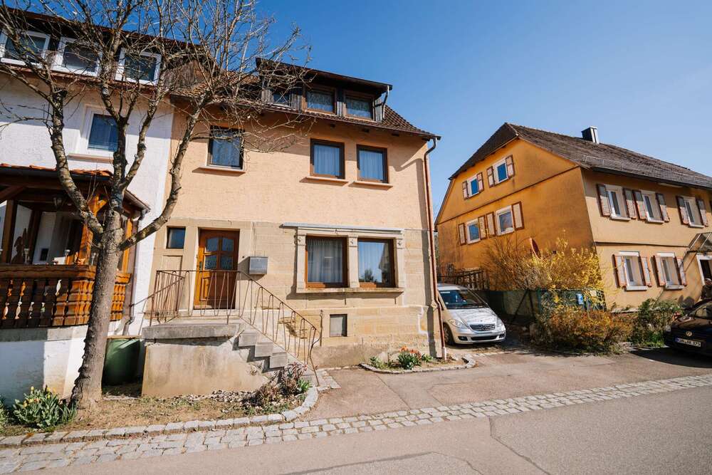 Thumbnail-Haus zum Kaufen in Schrozberg 145.000,00 € 95 m²