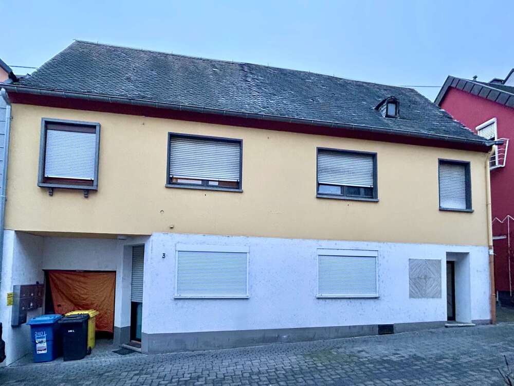 Thumbnail-Haus zum Kaufen in Koblenz 950.000,00 € 443.37 m²