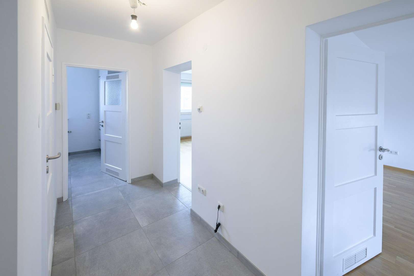 Thumbnail-Wohnung zum Kaufen in München OT Altbogenhausen 685.000,00 € 75.5 m²
