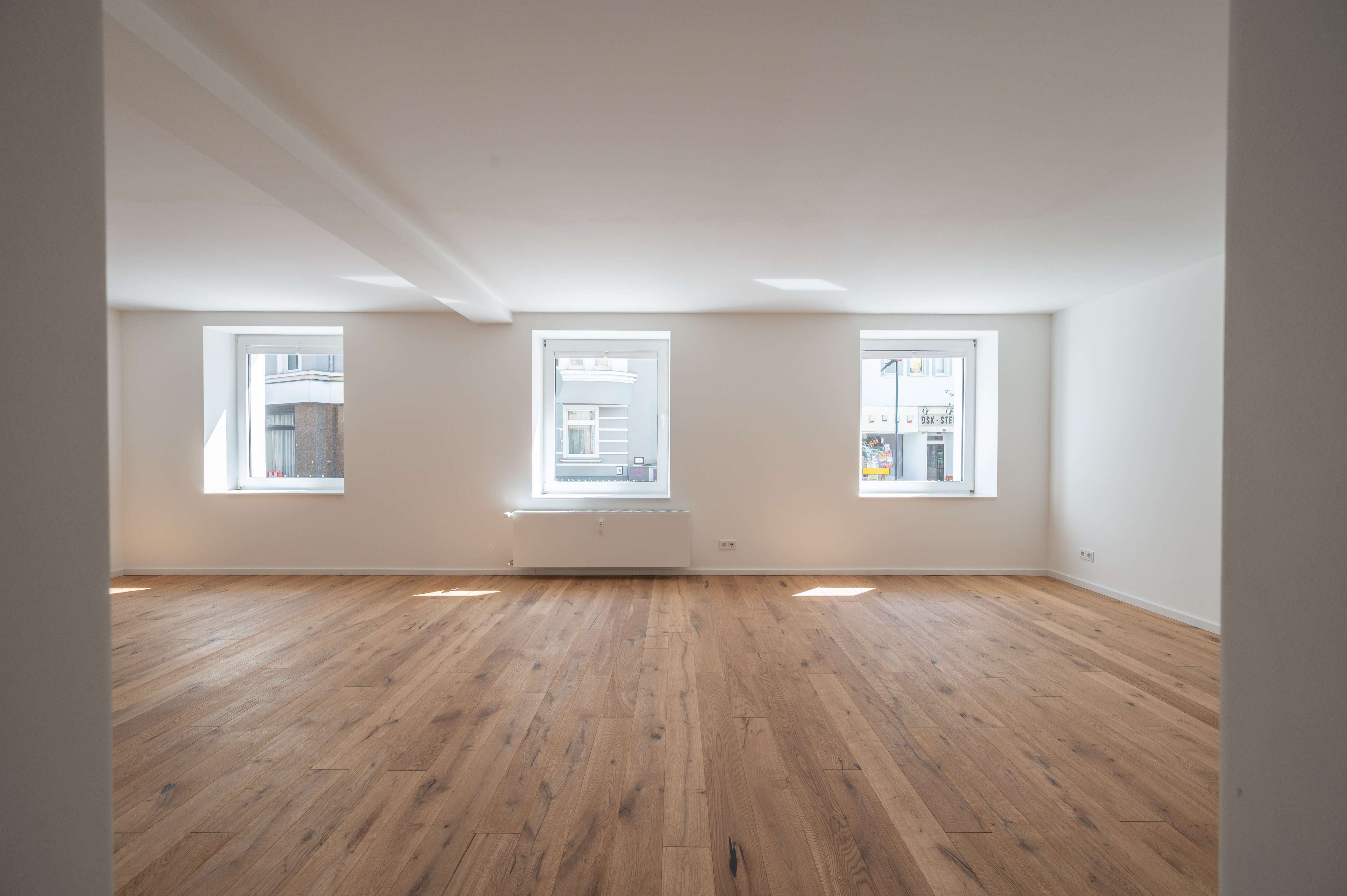 Thumbnail-Wohnung zum Kaufen in Düsseldorf 537.000,00 € 90.27 m²