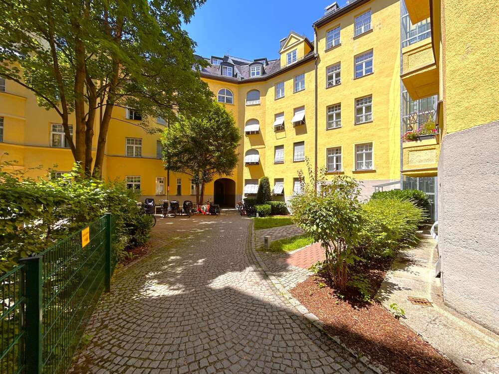 Thumbnail-Wohnung zum Mieten in München 5.250,00 € 209.96 m²