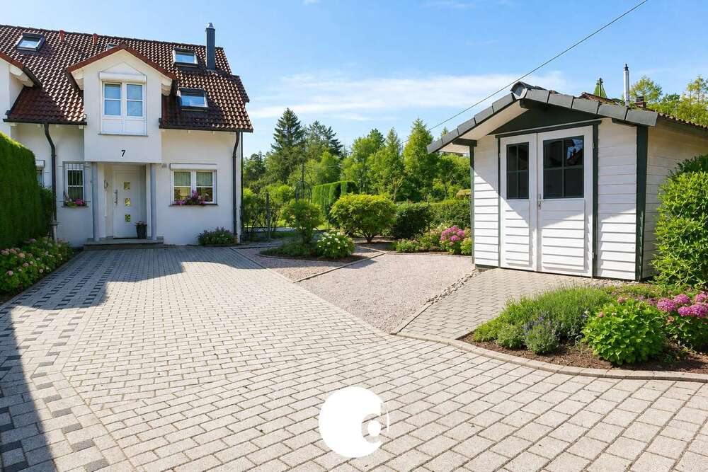Thumbnail-Haus zum Kaufen in Leinfelden-Echterdingen 990.000,00 € 170 m²