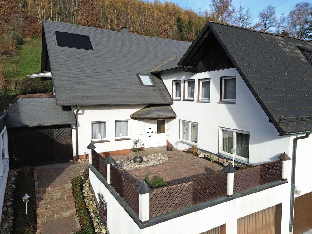Thumbnail-Haus zum Kaufen in Sundern (Sauerland) 295.000,00 € 136 m²