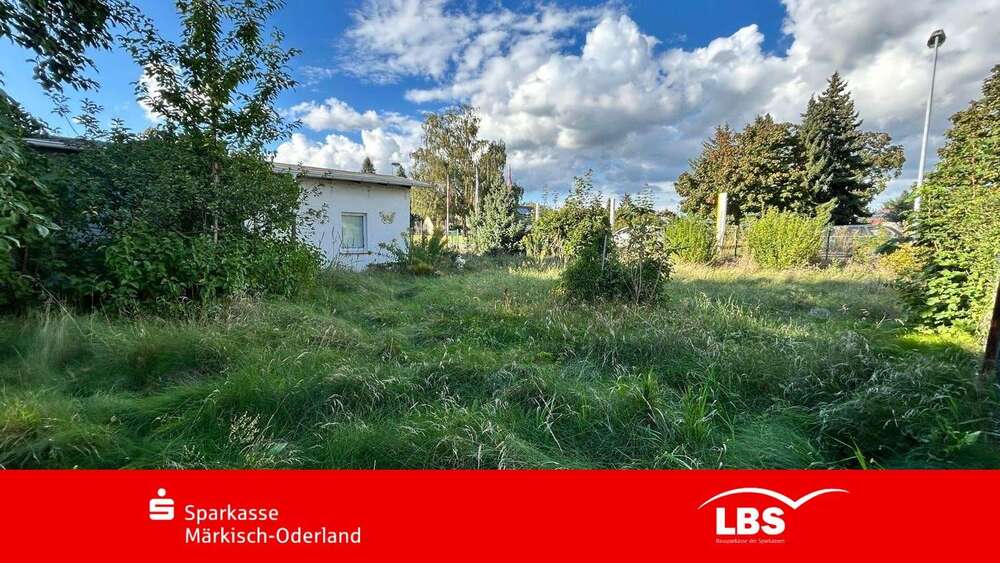 Thumbnail-Grundstück zu verkaufen in Hennickendorf 130.000,00 € 615 m²