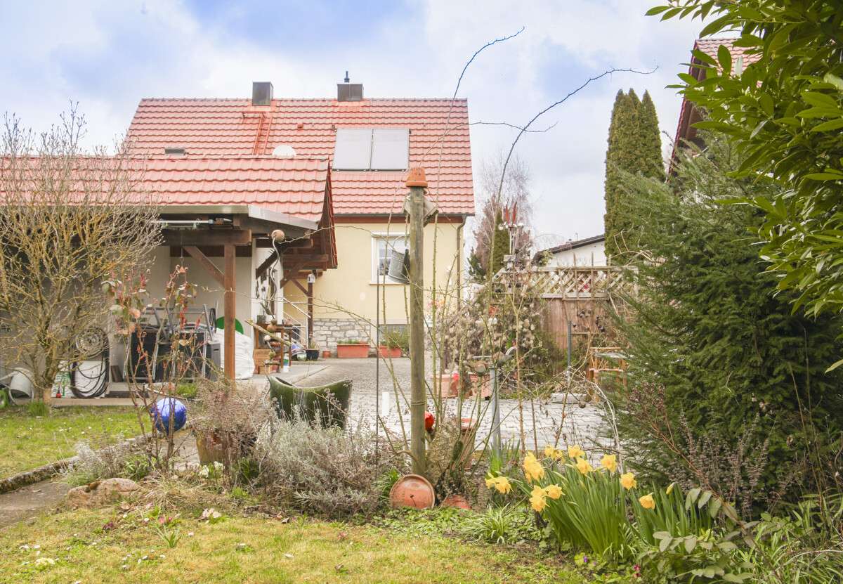 Thumbnail-Haus zum Kaufen in Gelchsheim 320.000,00 € 107 m²