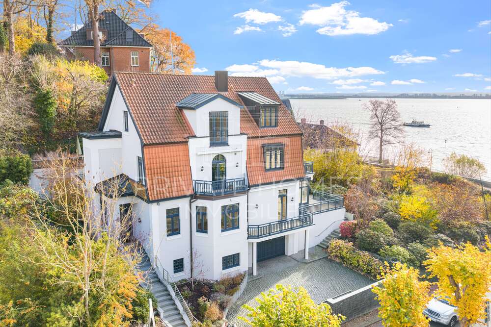 Thumbnail-Haus zum Kaufen in Hamburg 4.790.000,00 € 297.4 m²