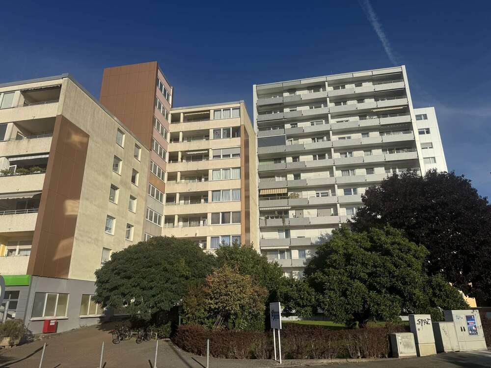 Thumbnail-Wohnung zum Kaufen in Bergheim 110.000,00 € 83 m²