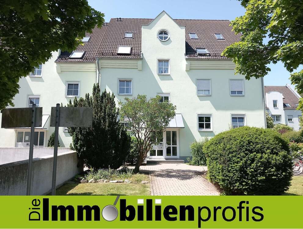 Thumbnail-Wohnung zum Mieten in Hof 315,00 € 30 m²