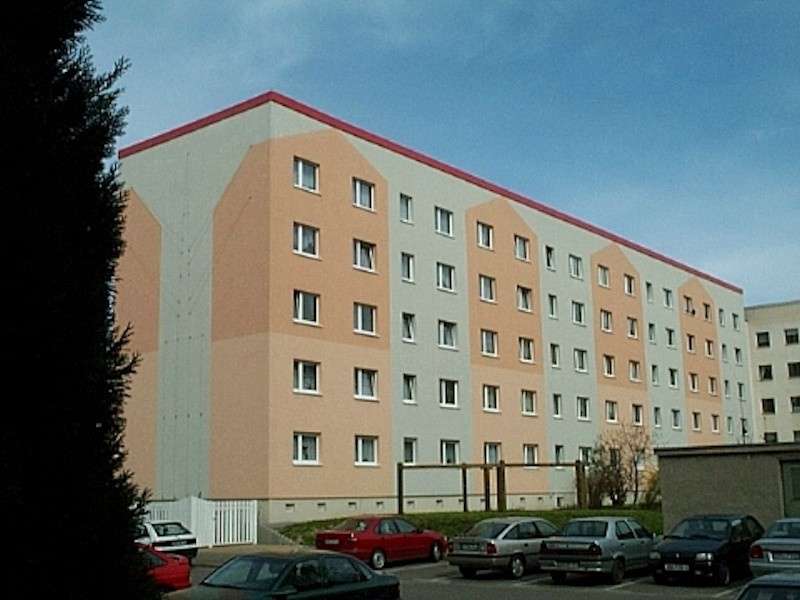 Thumbnail-Wohnung zum Mieten in Altenburg 330,00 € 46.3 m²