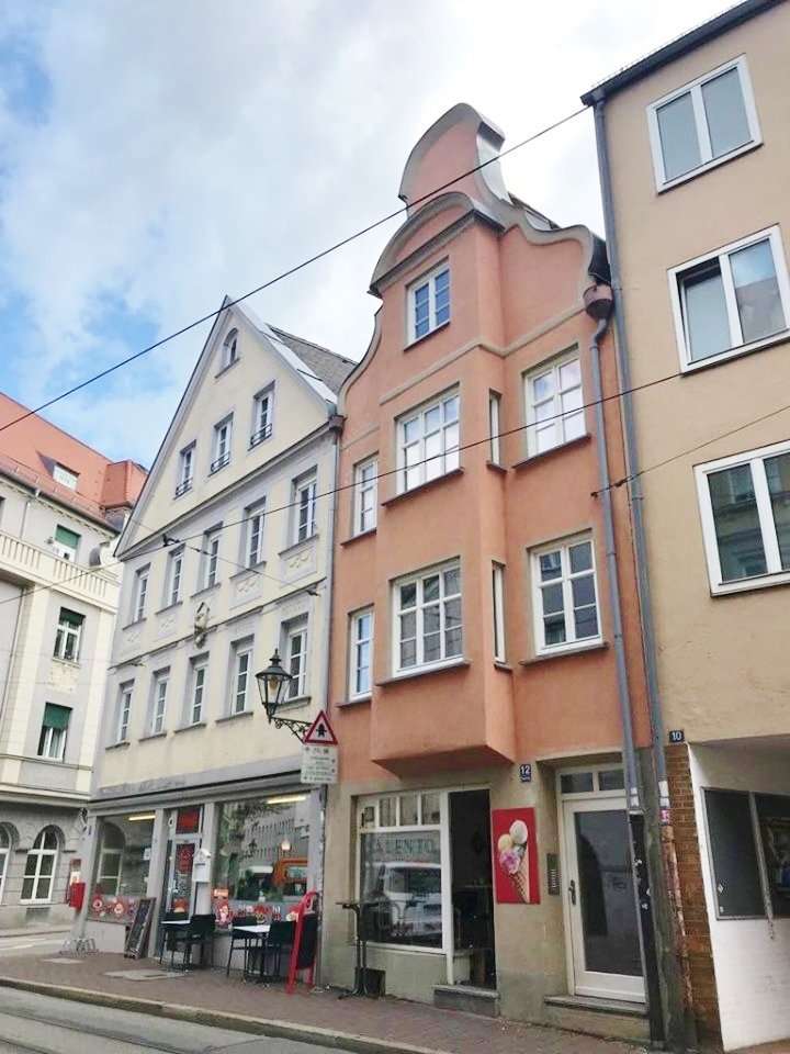 Thumbnail-Haus zum Kaufen in Augsburg 1.690.000,00 € 308 m²