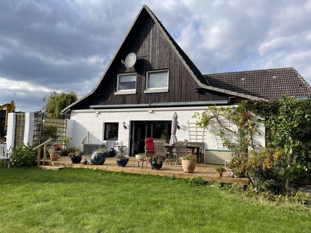 Thumbnail-Haus zum Kaufen in Dersau 495.000,00 € 385 m²