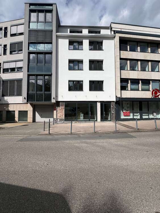 Thumbnail-Gastronomie in Essen 8.910,00 € 405 m²