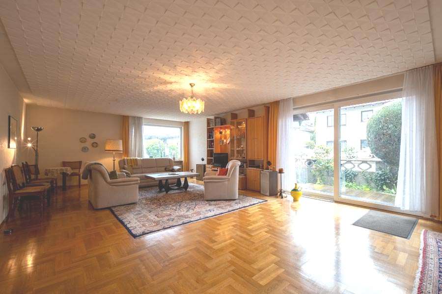 Thumbnail-Haus zum Kaufen in Bad Soden Altenhain 1.050.000,00 € 254 m²