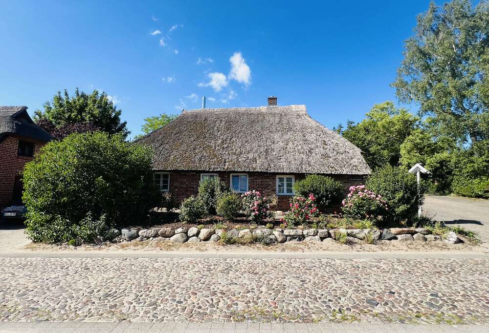 Thumbnail-Haus zum Kaufen in Groß Zicker 650.000,00 € 100 m²