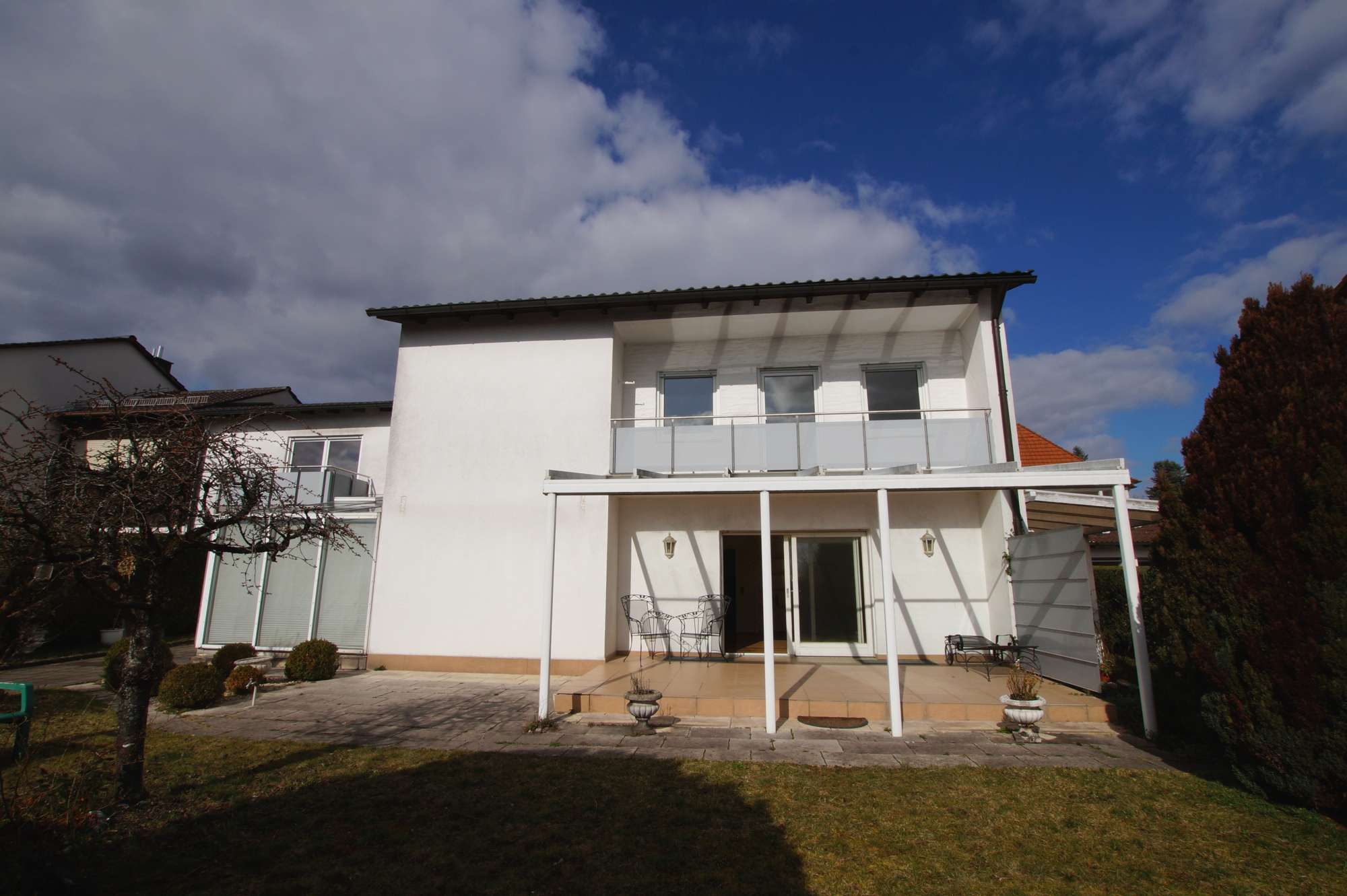 Thumbnail-Haus zum Kaufen in Neumarkt in der Oberpfalz 645.000,00 € 175 m²