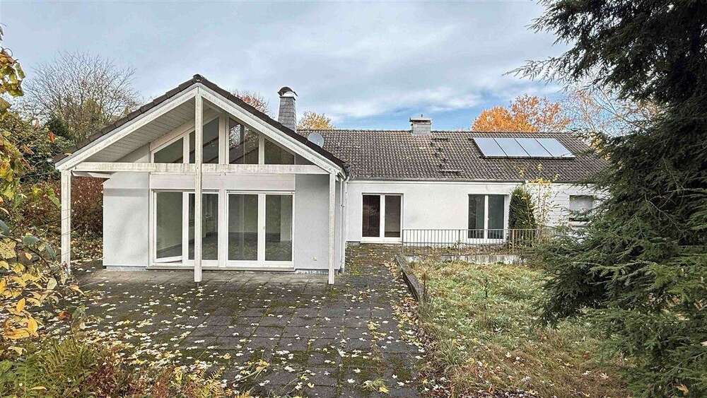 Thumbnail-Haus zum Kaufen in Morsbach , Sieg 350.000,00 € 241 m²