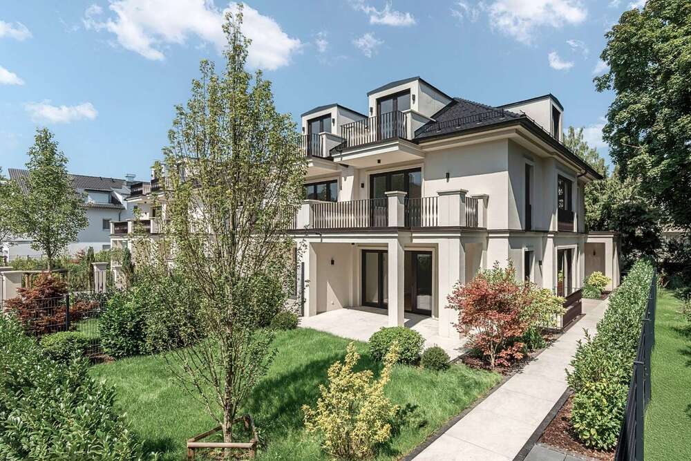 Thumbnail-Haus zum Kaufen in Germering 2.150.000,00 € 246 m²