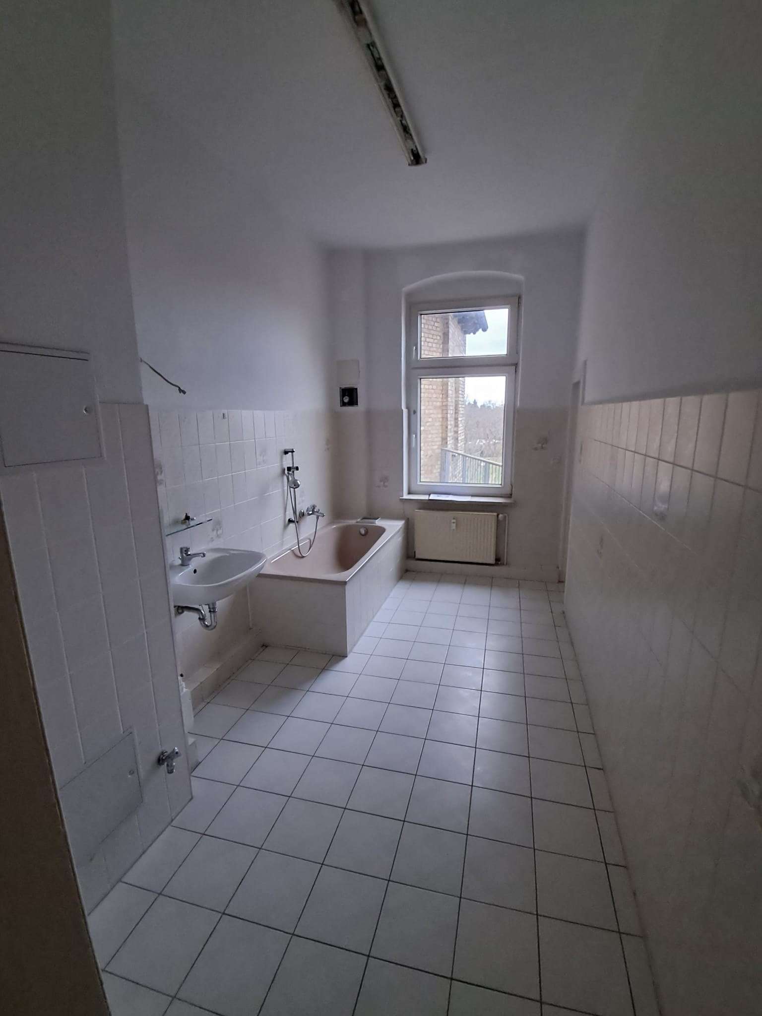 Thumbnail-Wohnung zum Mieten in Halle 480,00 € 64 m²