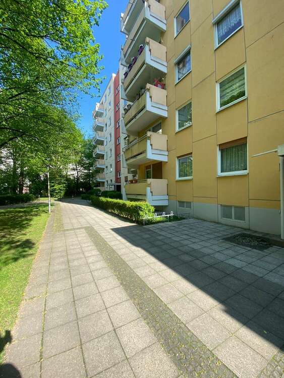 Thumbnail-Wohnung zum Kaufen in München 761.900,00 € 84.74 m²
