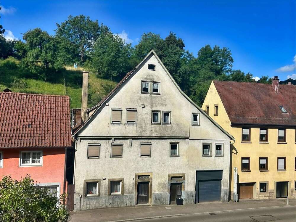Thumbnail-Haus zum Kaufen in Schwäbisch Hall 125.000,00 € 136 m²