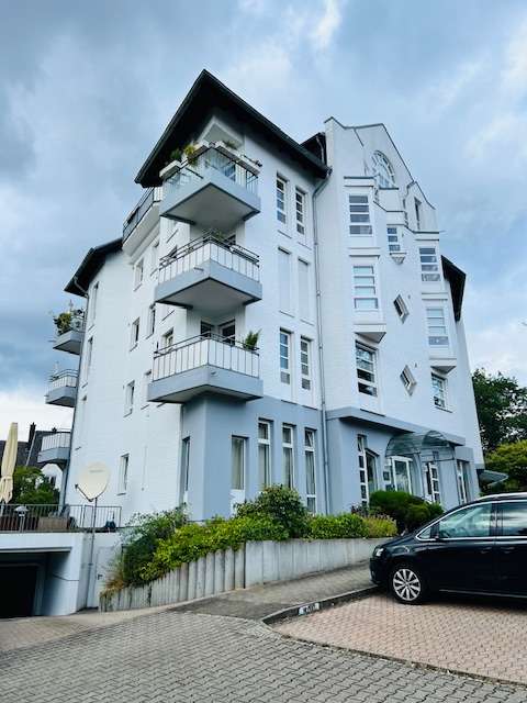 Thumbnail-Wohnung zum Kaufen in Wiesbaden 335.000,00 € 84.82 m²
