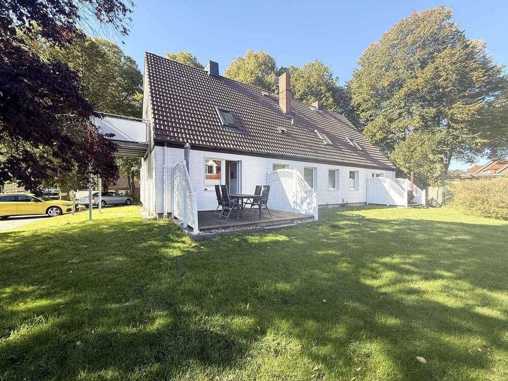 Thumbnail-Wohnung zum Kaufen in Timmendorfer Strand 329.000,00 € 88 m²