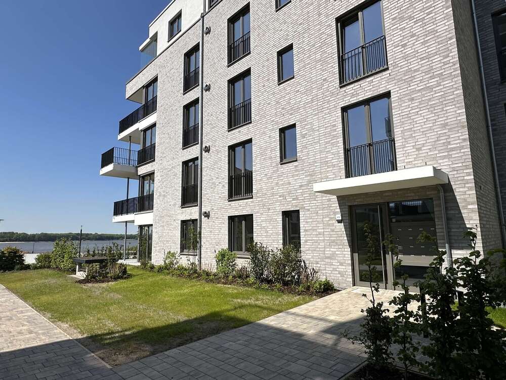 Thumbnail-Wohnung zum Mieten in Wedel 3.225,00 € 139.62 m²