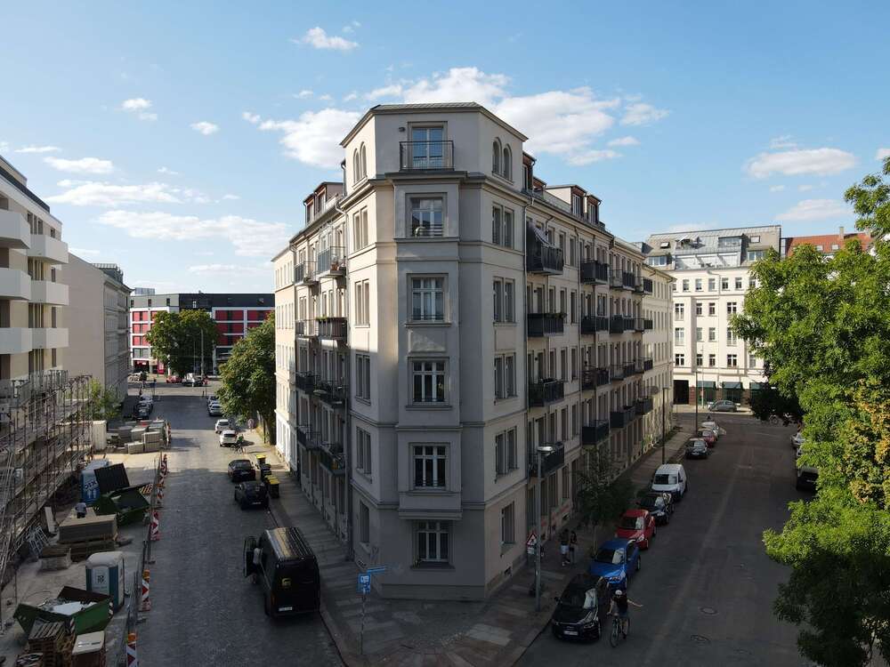 Thumbnail-Wohnung zum Kaufen in Leipzig 295.000,00 € 80 m²
