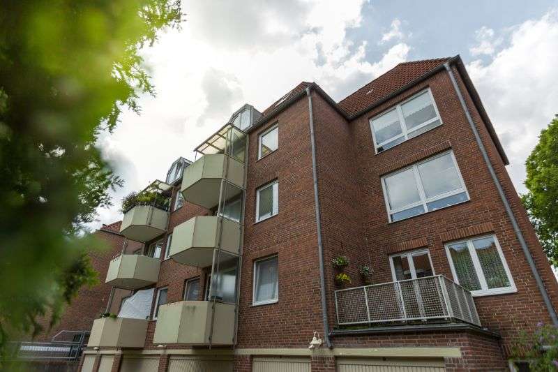 Thumbnail-Wohnung zum Mieten in Bremerhaven 235,00 € 47.63 m²