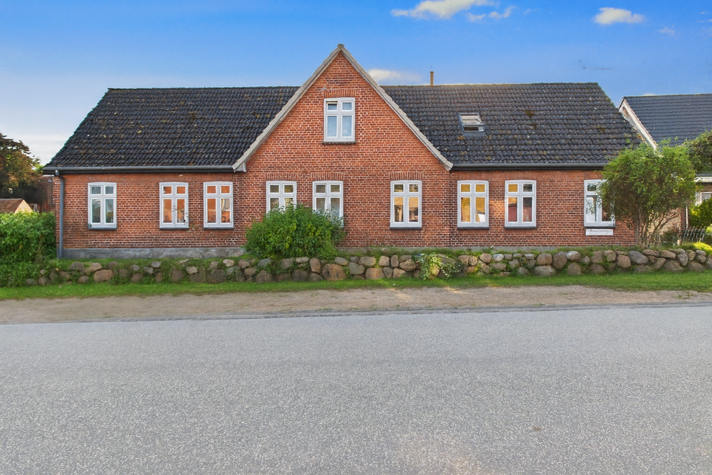 Thumbnail-Haus zum Kaufen in Bliesdorf 750.000,00 € 210 m²