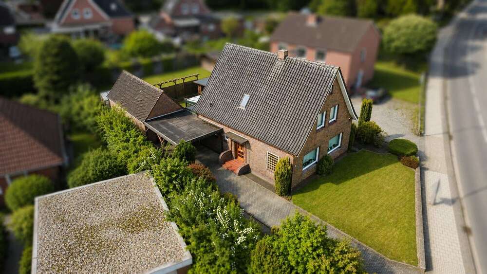 Thumbnail-Haus zum Kaufen in Weener 245.000,00 € 113 m²