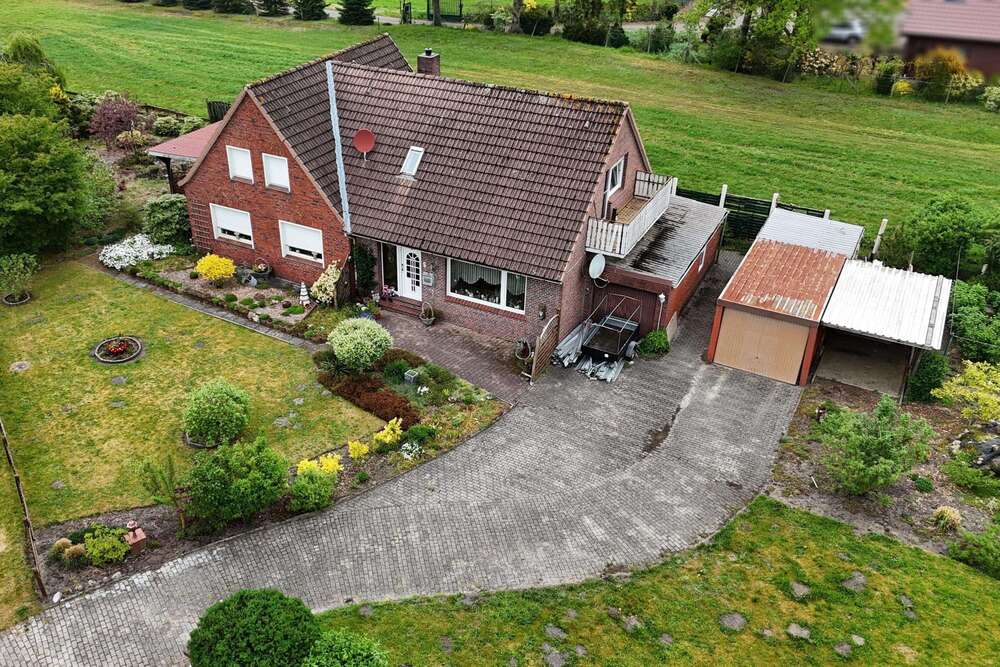 Thumbnail-Haus zum Kaufen in Weener 179.000,00 € 170 m²
