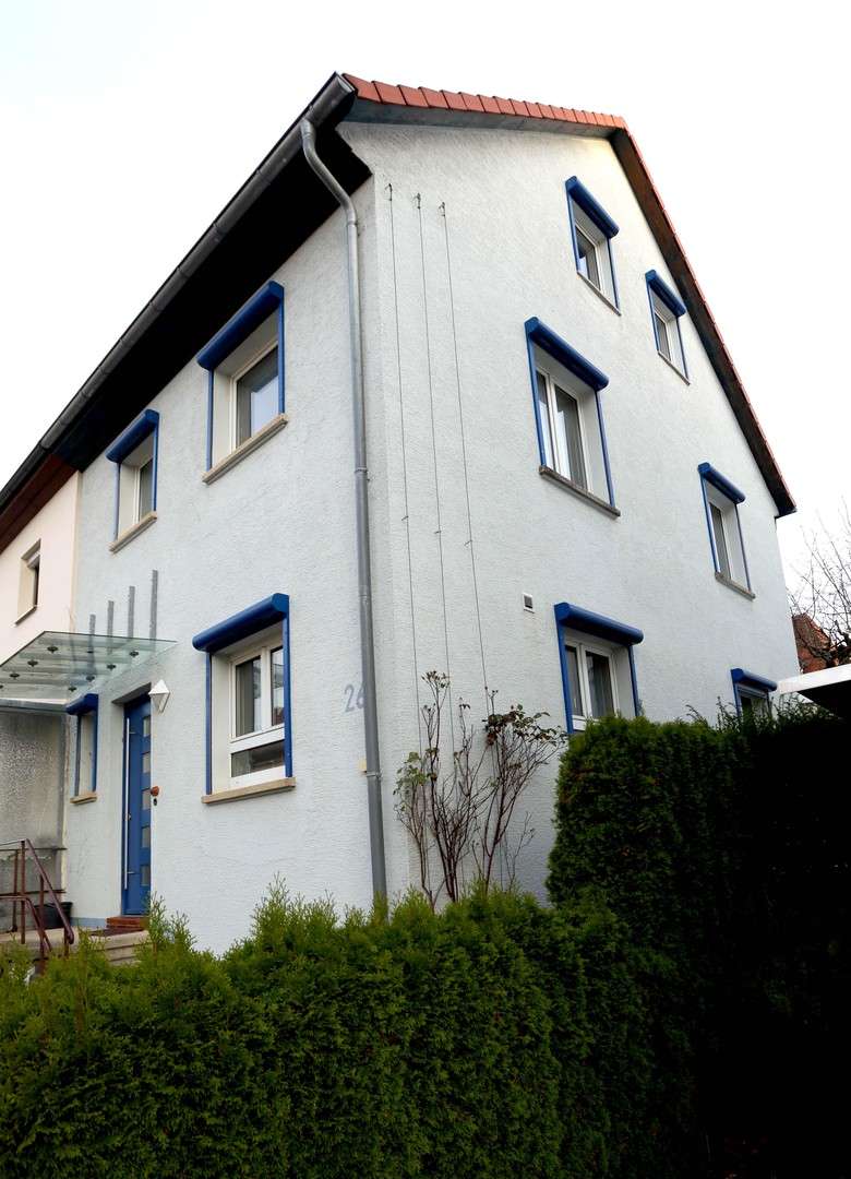 Thumbnail-Haus zum Kaufen in Reutlingen 380.000,00 € 95 m²