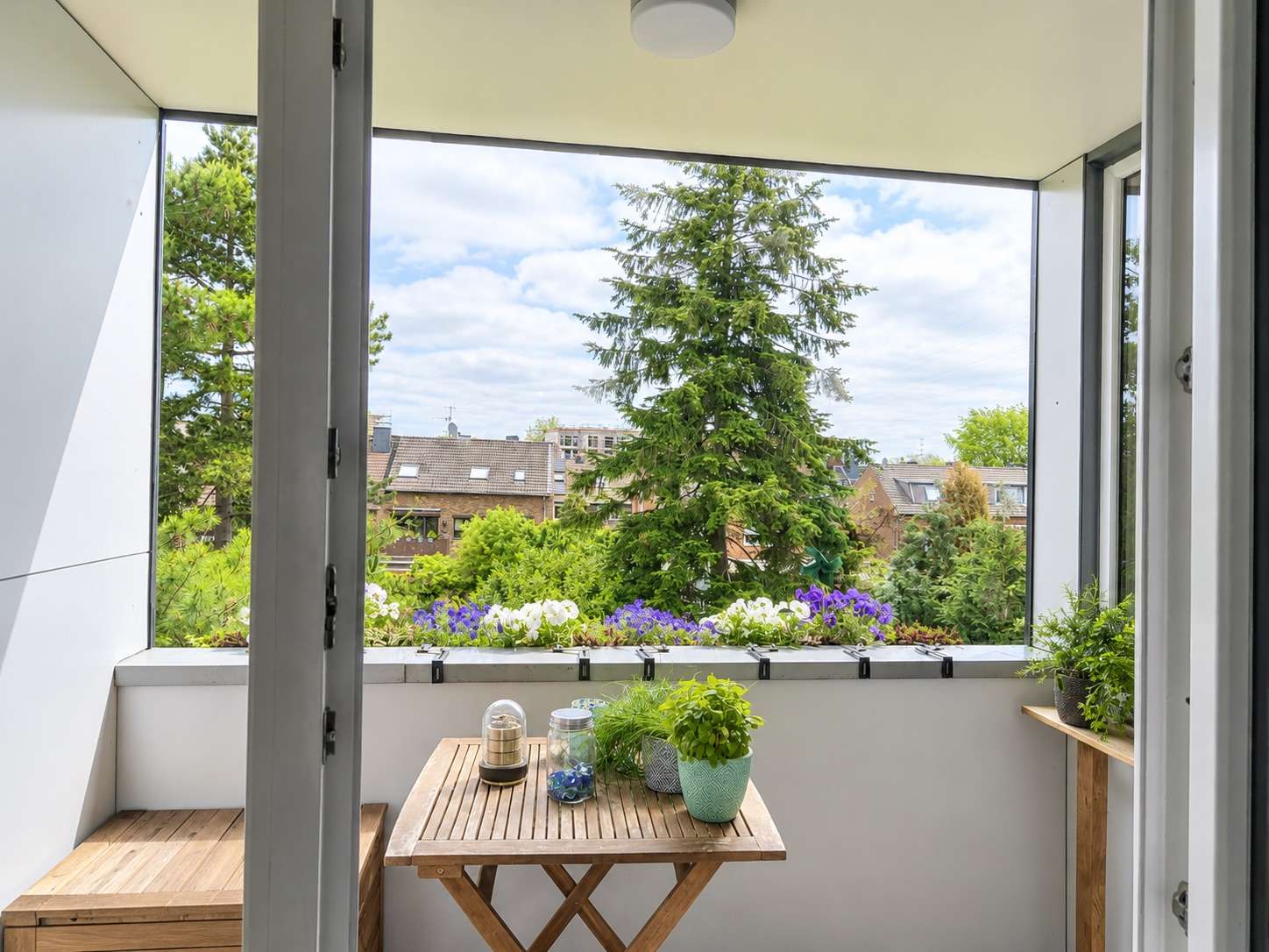 Thumbnail-Wohnung zum Mieten in Düsseldorf 1.395,00 € 95 m²