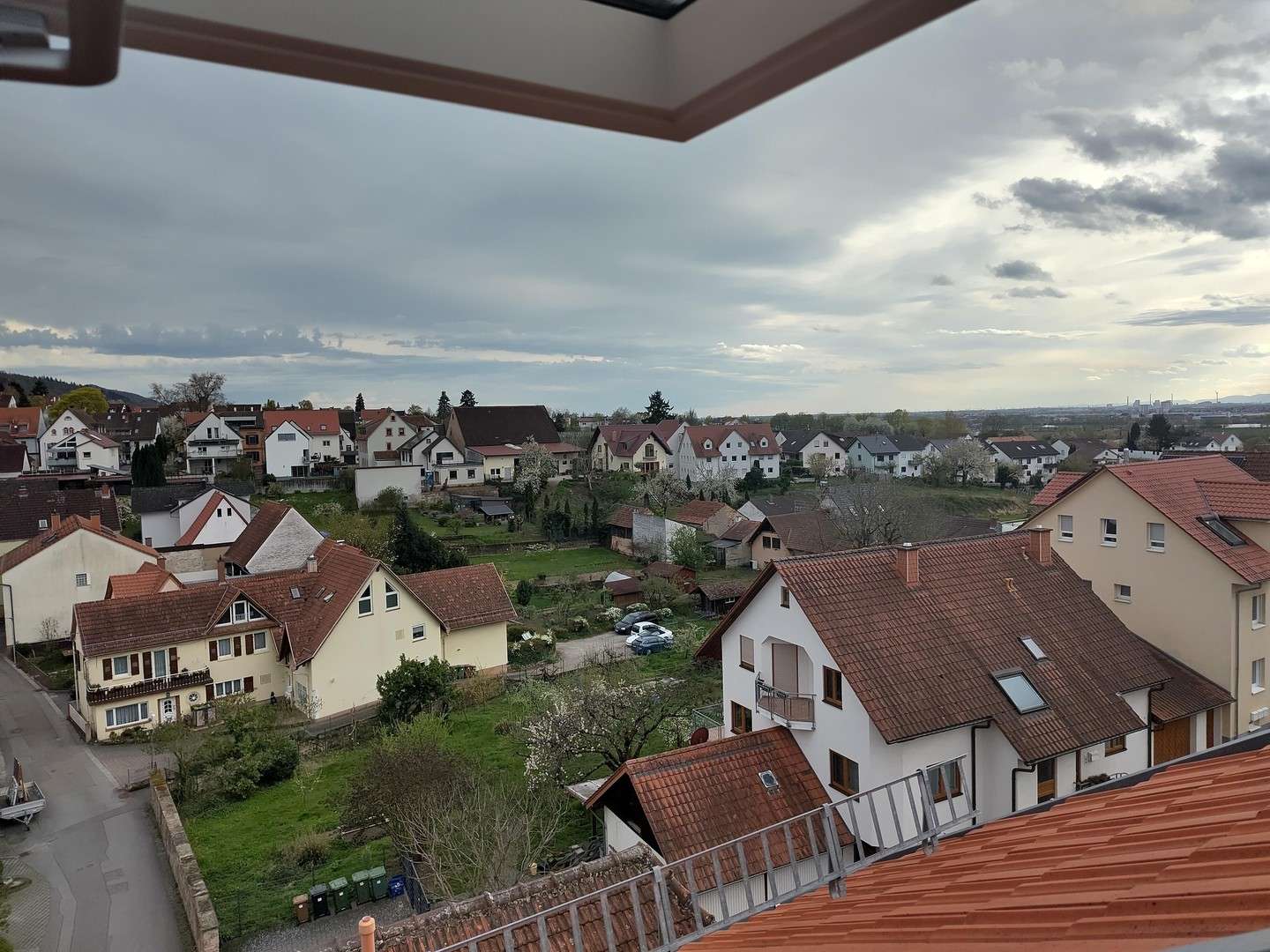 Thumbnail-Wohnung zum Mieten in Weinheim 1.250,00 € 120 m²