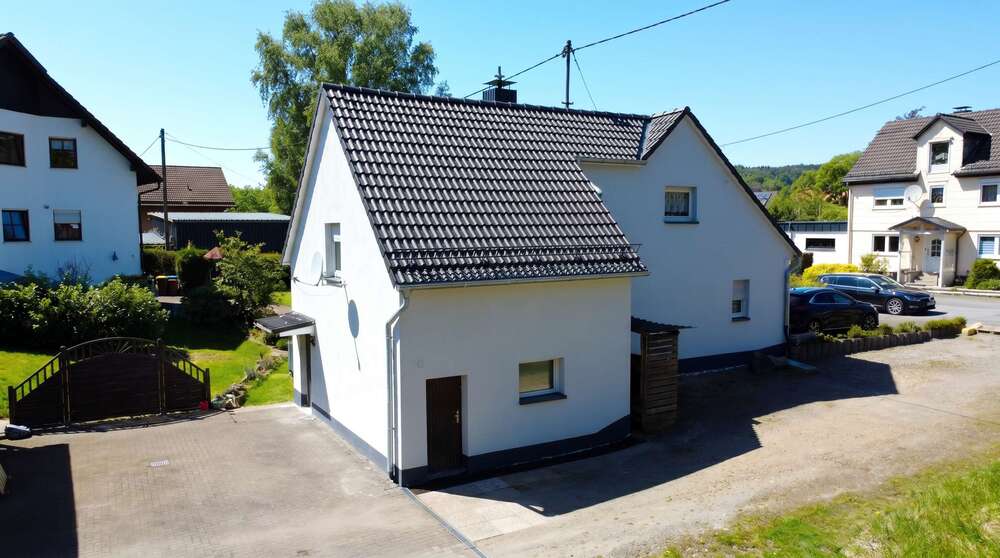 Thumbnail-Haus zum Kaufen in Kreuztal 299.000,00 € 148 m²